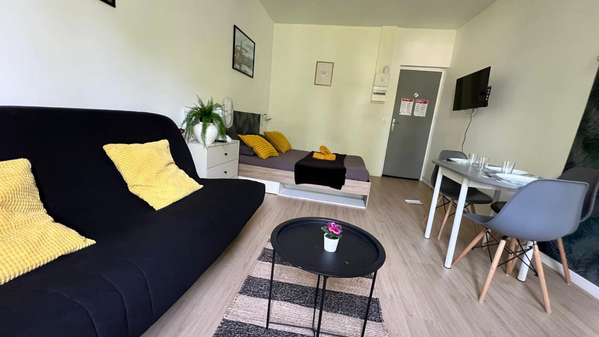 Studios Cozy 2A4 Pers Avec Jardin I Proche Futuroscope 沙泰勒罗 外观 照片