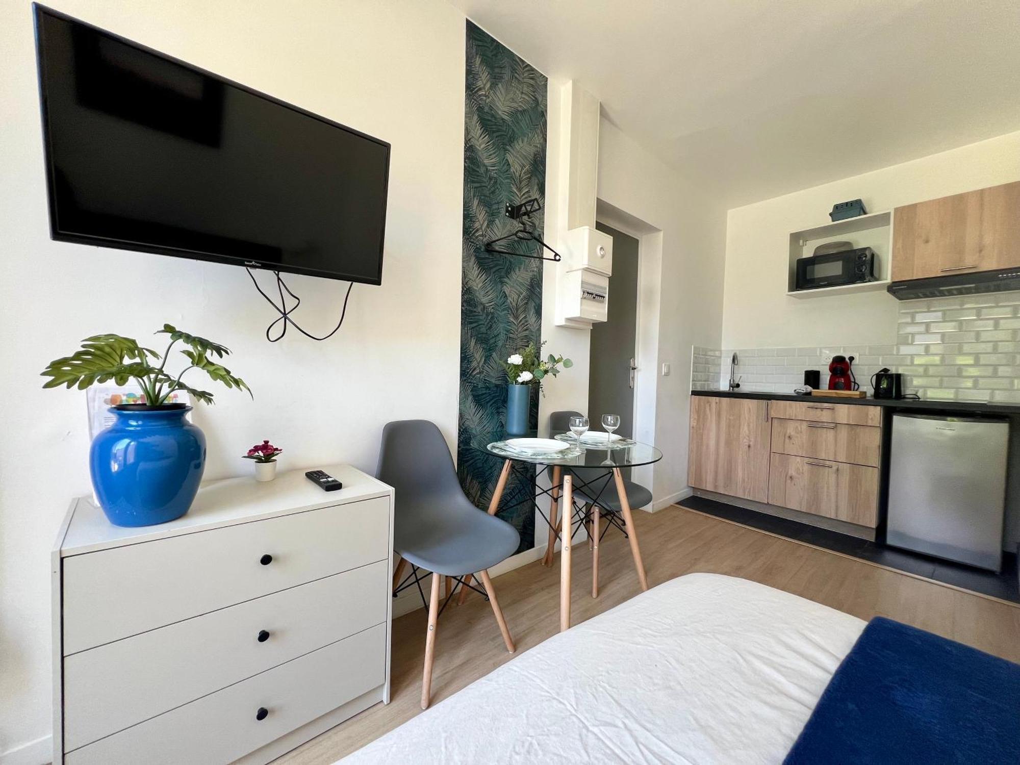 Studios Cozy 2A4 Pers Avec Jardin I Proche Futuroscope 沙泰勒罗 外观 照片